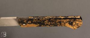 Couteau " piémontais " par David Margrita - Mbull Knives - Laiton plié et lame en XC75