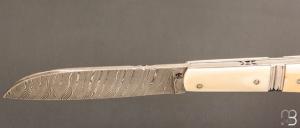    Couteau " Interprétation Yssingeaux " par Erwann Aubriet - Ivoire de phacochère et lame damas twist