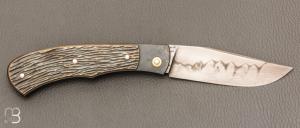  Couteau " Jack " pliant par Tanguy Coillot - Laiton sculpté et lame en C130
