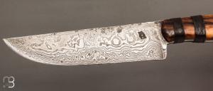    Couteau " Primitif " droit forgé par Pierre Henri Monnet - Bois de cerf et damas carbone