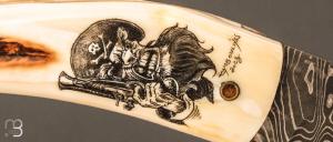   Couteau droit de José Viale avec scrimshaw réalisé par Christian Camboulives