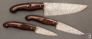    Set de 3 couteaux de cuisine custom de Pierre Thomas - Atelier Odae - Loupe de bois de fer et N690