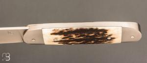 Couteau " Bouledogue" custom par Laurent Gaillard - Bois de cerf / 14C28N