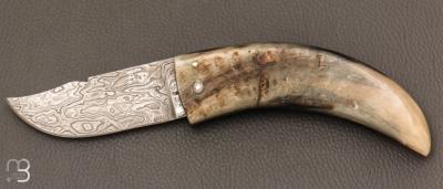   Couteau " Curni lame damas " par Alexandre Musso