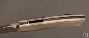 Couteau " custom Liner-lock " de Berthelemy Gabriel - La Forge Agab - Titane et D2