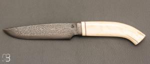   Couteau droit fait main par Jean Paul Sire - Ivoire de Phacochère et Damas