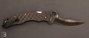 Couteau  " Laci Szabo " fibre de carbone et lame CPM-S30V par Spyderco - C146CFBBKP