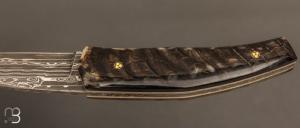   Couteau " custom " de Alain & Joris Chomilier - Corne de bélier et lame damas "Virus" de Vegas Forge