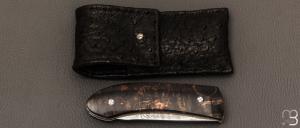   Couteau " custom " par Alain & Joris Chomilier - Bouleau madré stabilisé et damas Carbone Cuivre