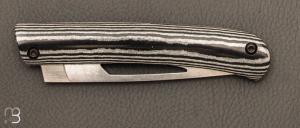 Couteau " Le 26 " par MTBlades Benjamin Thuillier - Paperstone noir et lame en 14C28