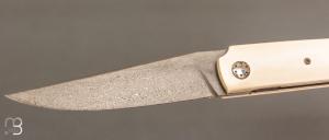   Couteau " Light " liner-lock par Thierry Chevron - Ivoire de mammouth et damas wootz