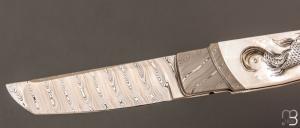   Couteau " Chiudibile  " custom par Fabrizio Silvestrelli - Nacre blanche et lame damas