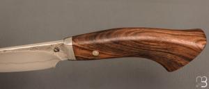Couteau Droit forgé main par Jean Paul Sire - Noyer et lame acier C130