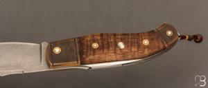    Couteau  "  Truand " par Tony Ruot - Manguier stabilisé et lame en RWL34