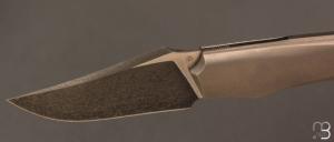 Couteau " custom Liner-lock " de Berthelemy Gabriel - La Forge Agab - Titane et D2