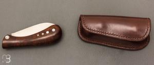    Couteau " Pelican "  de Robert Beillonnet - Bois de fer et nacre