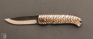 "Danang" knife by Citadel Dep Dep - Stabilized pine cone