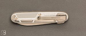  Couteau Onefold Alox Silver par Victorinox - 0.8006.26