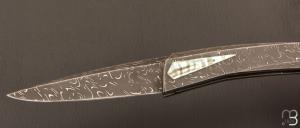   Couteau " Liner-Lock " par Alain & Joris Chomilier - Damas inoxydable Chad Nichols