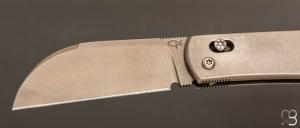   Couteau " Smart " par Éric Parmentier - Titane sablé et lame en Niolox