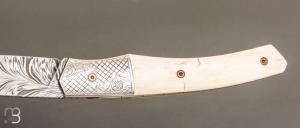   Couteau " 1820 Berthier " par Tim Bernard - Ivoire de mammouth et lame damas plume