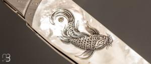   Couteau " Chiudibile  " custom par Fabrizio Silvestrelli - Nacre blanche et lame damas