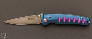 Couteau pliant MC-43C Katana aluminium bleu inserts violets damas sanmai par MCUSTA